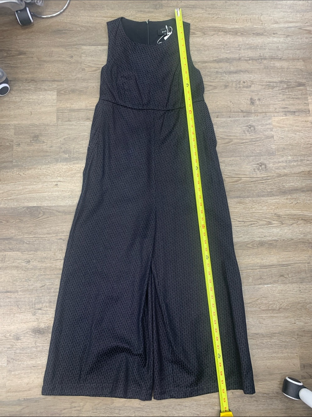 Beth Black Wide-Leg Textured Jumpsuit Size Small